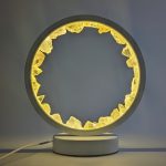 Lampa dekoracyjna z kryształami cytryn